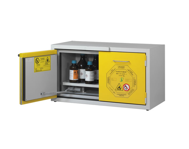 ARMARIO SEGURIDAD INFLAMABLES TYPE 90' AC1200/50CM